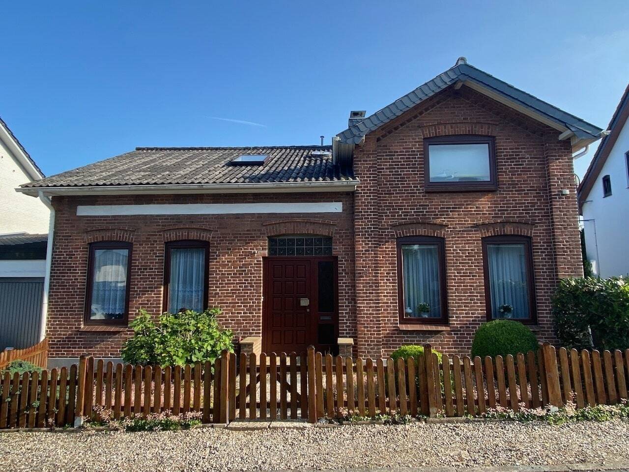 Einfamilienhaus zum Kauf - Mehr