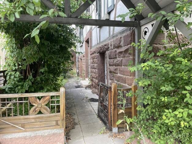 Einfamilienhaus zum Kauf 525.000 € 7,5 Zimmer 200 m² 633 m² Grundstück Eltingen Leonberg 71229