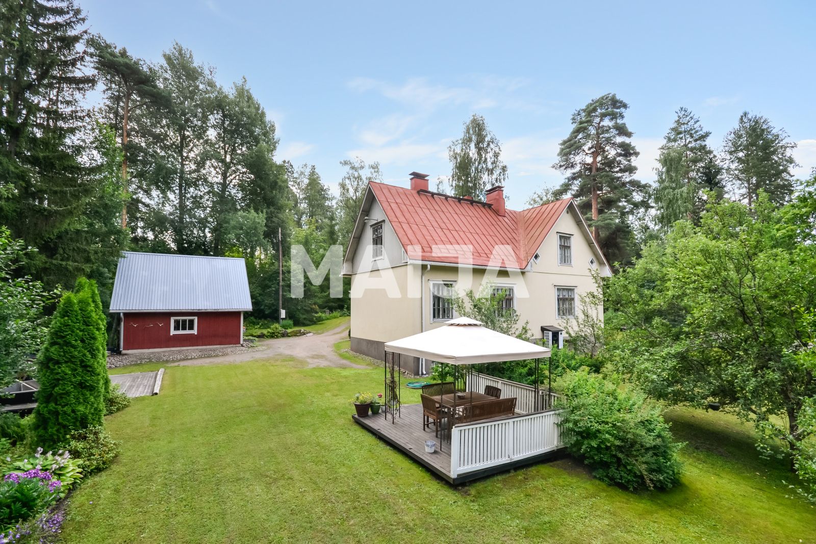 Einfamilienhaus zum Kauf 165.000 € 8 Zimmer 243 m²<br/>Wohnfläche 3.961 m²<br/>Grundstück Vanhamaantie 2 Kouvola 47200