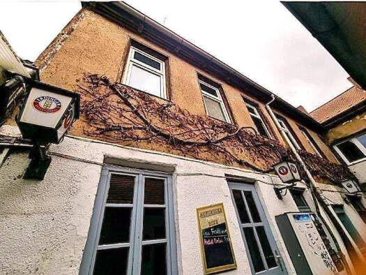 Restaurant zur Miete 3.700 € 170 m² Gastrofläche 310 m² Grundstück Innenstadt Erlangen 91054