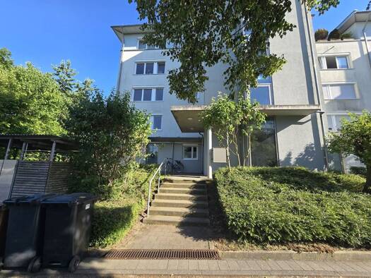 Wohnung zur Miete nur mit Wohnberechtigungsschein 955 € 4 Zimmer 98,5 m² 2. Geschoss frei ab 01.08.2026 Meluner Str. 33 Vaihingen Stuttgart 70569