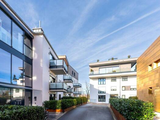 Wohnung zum Kauf 359.000 € 2 Zimmer 74 m² Frauenbrünnl Straubing 94315