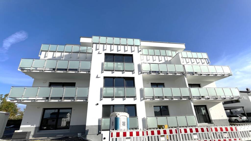 Wohnung zum Kauf - Erstbezug provisionsfrei 399.900 € 4 Zimmer 101 m² EG frei ab sofort Stella-Randolf-Straße Sachsen Leutershausen 91578