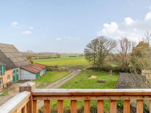 Maisonette zur Miete 1.190 € 2 Zimmer 96,3 m² 1. Geschoss Dörphof 24398