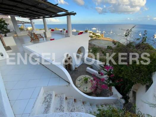 Villa zum Kauf 1.500.000 € 6 Zimmer 142 m² Panarea