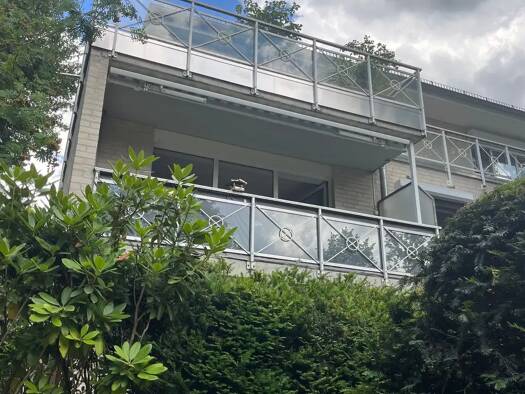 Wohnung zur Miete 990 € 3 Zimmer 76 m² Geschoss 1/2 frei ab sofort Ahrensburg 22926