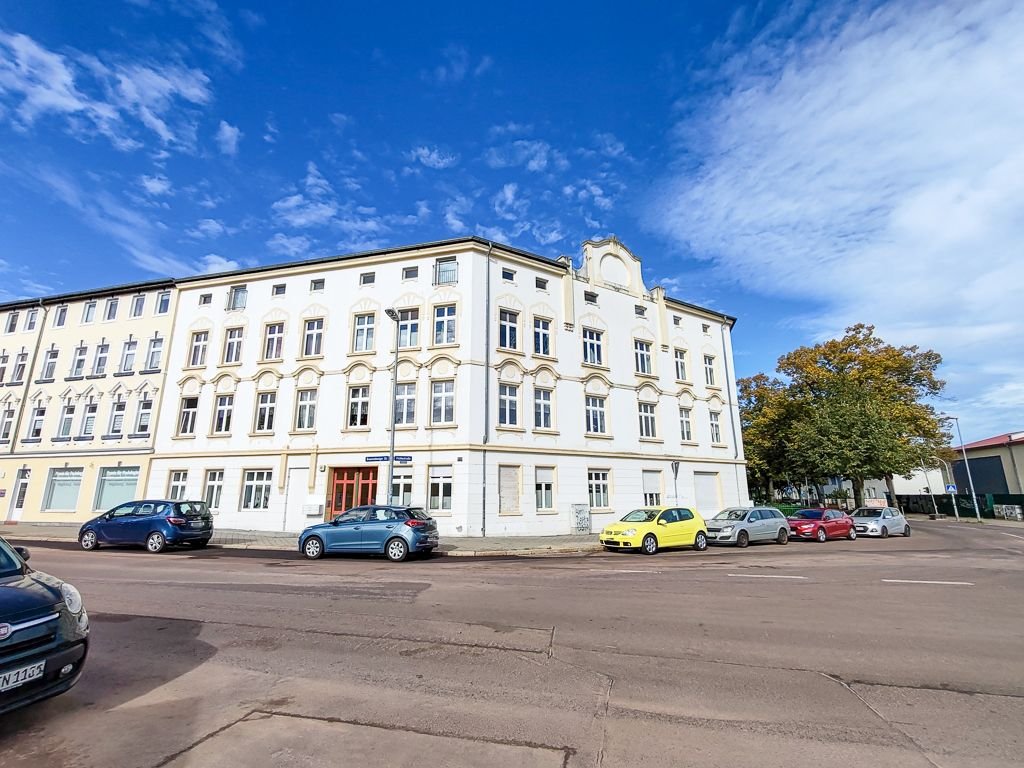 Wohnung zum Kauf 117.819 € 3 Zimmer 70,6 m²<br/>Wohnfläche Braunschweiger Straße 33 Fichtestraße / Ambrosiusplatz Magdeburg 39112