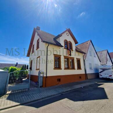 Haus zum Kauf 927.000 € 10 Zimmer 235 m² 818 m² Grundstück Lampertheim Lampertheim 68623