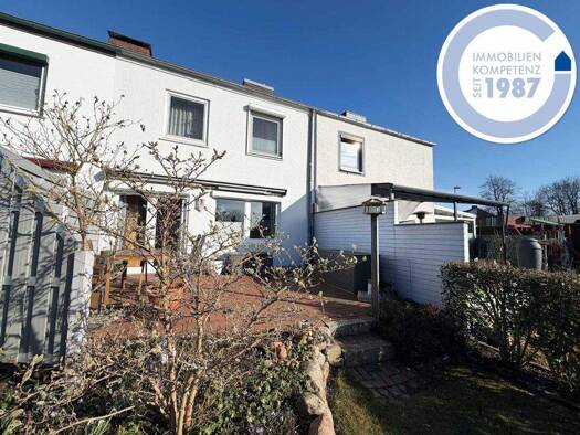 Reihenmittelhaus zum Kauf 215.000 € 5 Zimmer 80 m² 204 m² Grundstück Bad Segeberg 23795