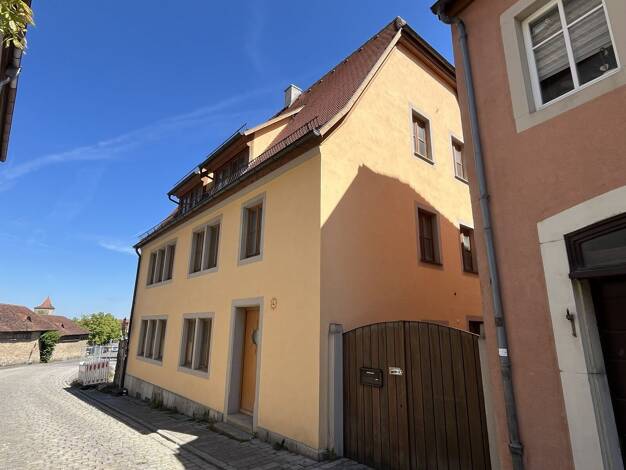 Mehrfamilienhaus zum Kauf 650.000 € 245 m² Rothenburg Rothenburg ob der Tauber 91541