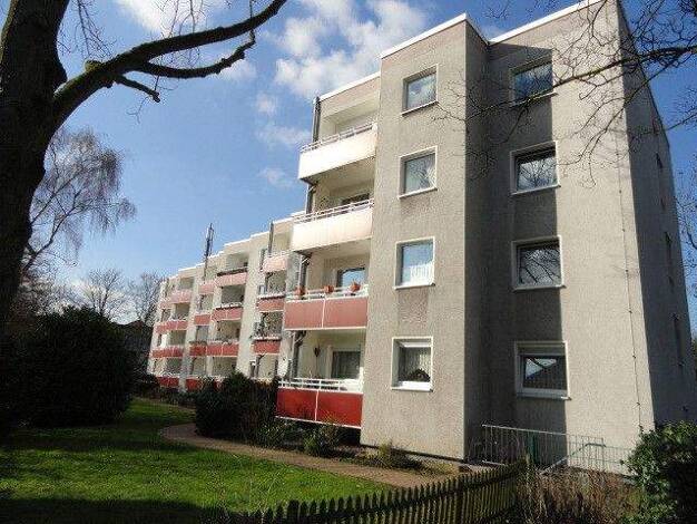 Wohnung zur Miete 463 € 2 Zimmer 55,4 m² 3. Geschoss frei ab 23.12.2025 Lindenallee 35 Rheinhausen-Mitte Duisburg 47229