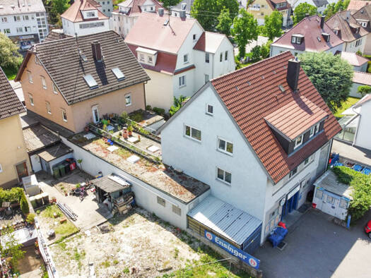 Haus zum Kauf 1.255.000 € 16 Zimmer 335 m² 755 m² Grundstück Ludwigsburg 71638
