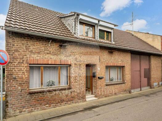 Einfamilienhaus zum Kauf 179.000 € 5 Zimmer 103 m² 1.002 m² Grundstück Kirchherten Bedburg 50181