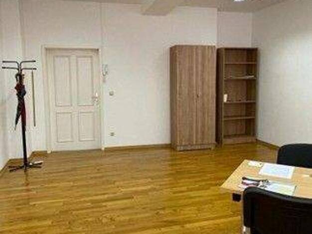 Bürofläche zur Miete provisionsfrei 186 € 1 Zimmer 18 m² Bürofläche Altmarkt 21 Mitte Cottbus 03046