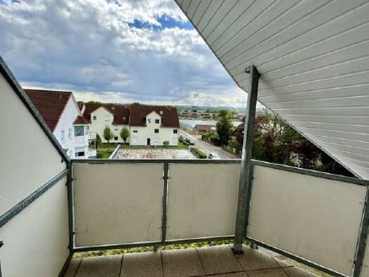 Maisonette zur Miete 807 € 2,5 Zimmer 83 m² Geschoss 3/4 frei ab 01.11.2025 Rinteln 31737
