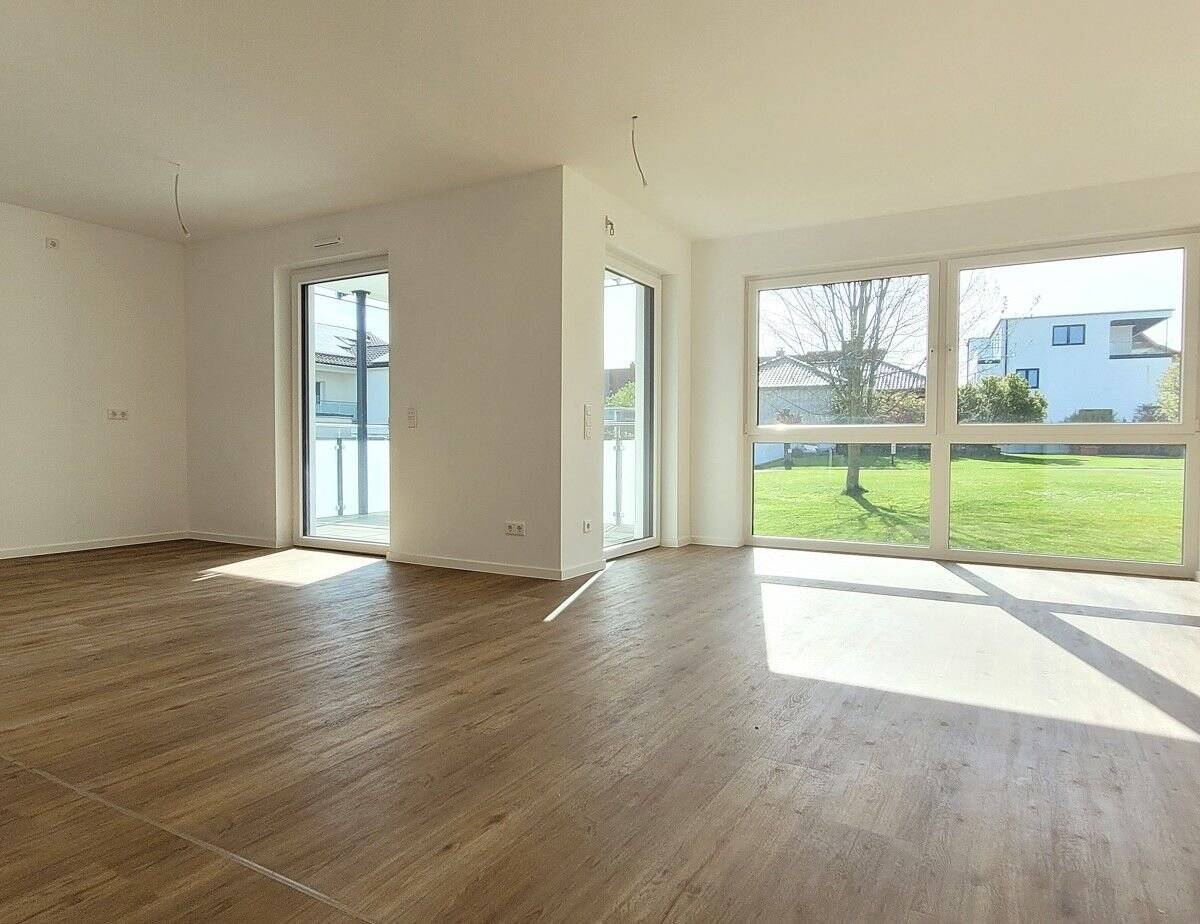 Attraktiv für Kapitalanleger: Exklusive, vermietete 2-Zimmer Erdgeschoss-Wohnung