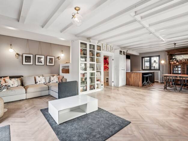 Einfamilienhaus zum Kauf 990.000 € 10 Zimmer 355 m² 898,4 m² Grundstück Alten-Buseck Buseck 35418