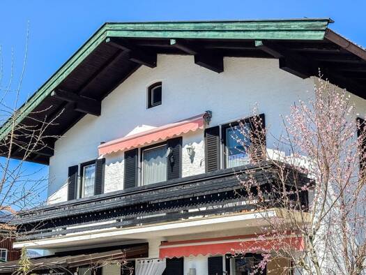 Wohnung zum Kauf 275.000 € 4 Zimmer 97 m² frei ab sofort Unterwössen Unterwössen 83246
