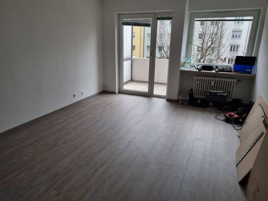 Studio zur Miete 300 € 1 Zimmer 36 m² Geschoss 2/5 frei ab 01.09.2026 Maxfeld Nürnberg 90409