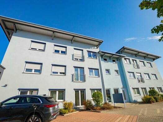 Bürofläche zur Miete 875 € 4 Zimmer 125 m² Bürofläche teilbar ab 125 m² Engstlatt Balingen 72336