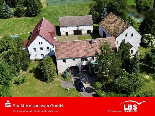 Bauernhaus zum Kauf 12 Zimmer 130 m² 5.987 m² Grundstück Königsfeld Königsfeld 09306