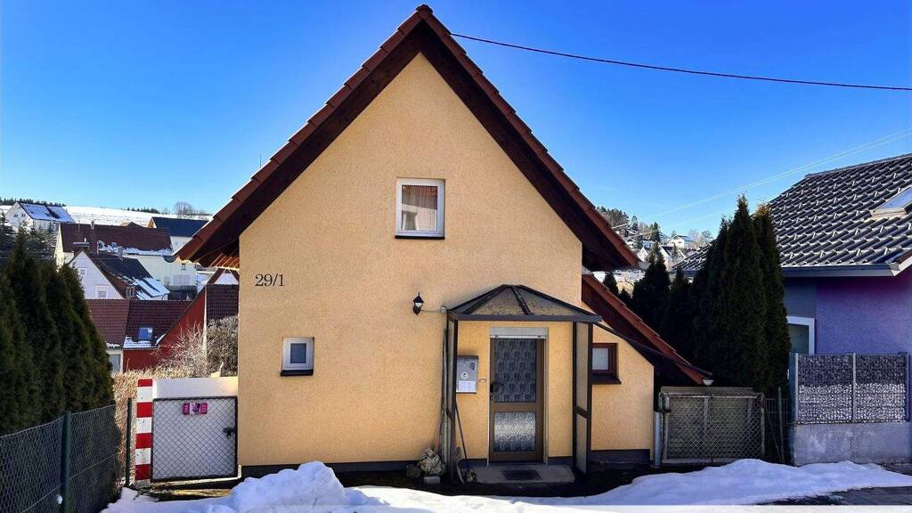 Einfamilienhaus zum Kauf 75.000 € 3 Zimmer 89 m² 147 m² Grundstück Obernheim 72364