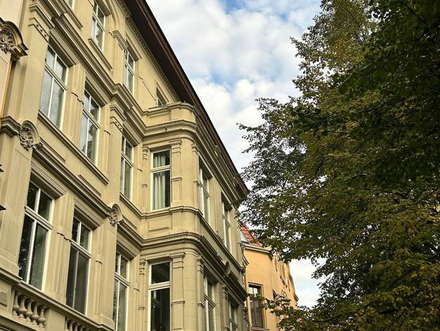 Wohnung zur Miete 721 € 3 Zimmer 103 m² Geschoss 3/3 frei ab sofort Olvenstedter Straße 63 Stadtfeld Ost Magdeburg 39108