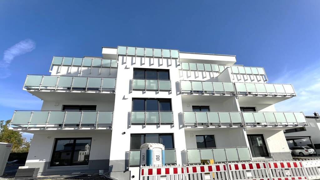 Wohnung zum Kauf - Erstbezug provisionsfrei 459.900 € 4 Zimmer 75 m² 3. Geschoss frei ab sofort Stella-Randolf-Straße Sachsen Leutershausen 91578