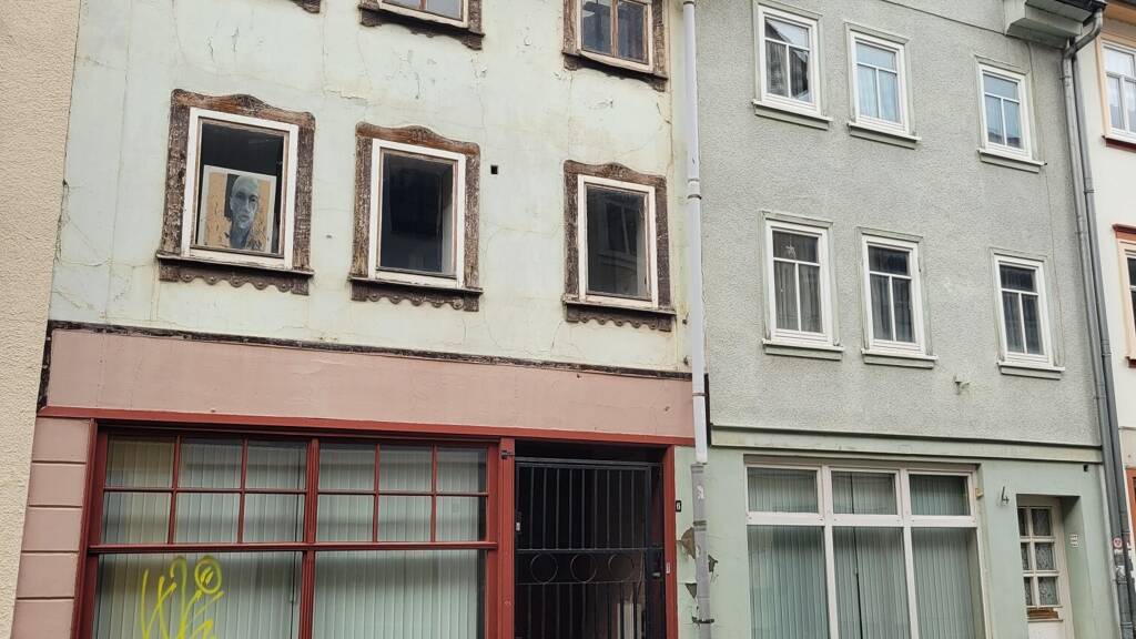 Mehrfamilienhaus zum Kauf als Kapitalanlage geeignet 150.000 € 160 m² Grundstück Gotha 99867