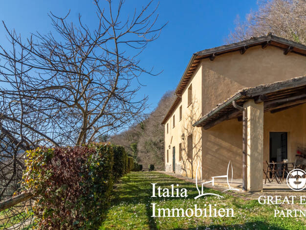 Bauernhaus zum Kauf 390.000 € 10 Zimmer 170 m² 27.000 m² Grundstück Castiglione In Teverina 01024