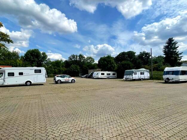 Außenstellplatz zur Miete 45 € Zur Alten Ziegelei 16 Gispersleben Erfurt 99091