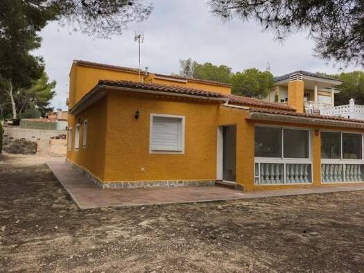 Villa zum Kauf provisionsfrei 290.000 € 5 Zimmer 166 m² 943 m² Grundstück TEROL F, 166 Tibi 03109