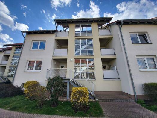 Wohnung zur Miete 575 € 3 Zimmer 76,3 m² 1. Geschoss frei ab sofort Am Weidenring 5c Biederitz 39175