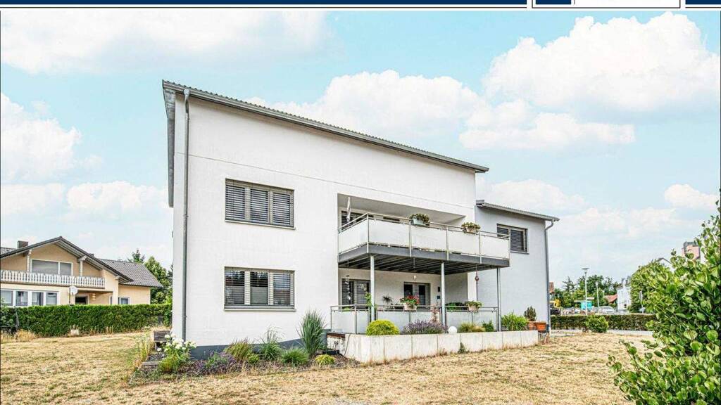 Mehrfamilienhaus zum Kauf 769.900 € 12 Zimmer 351 m² 1.073 m² Grundstück Roding 93426