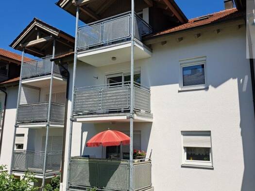 Wohnung zum Kauf 161.000 € 2 Zimmer 62 m² frei ab sofort Bogen Bogen 94327