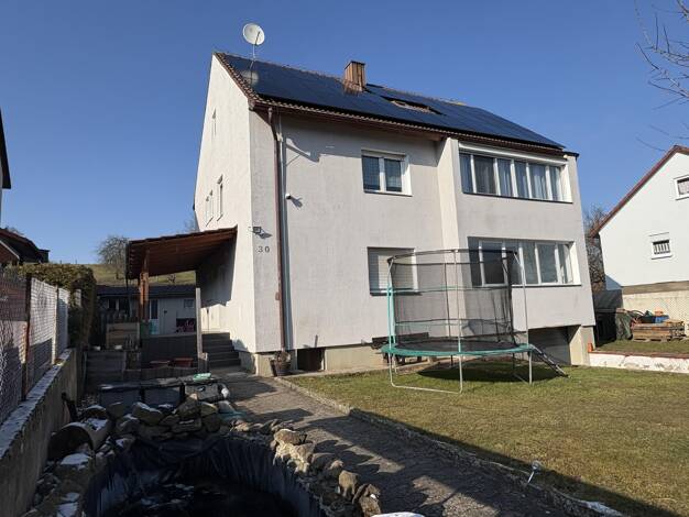 Mehrfamilienhaus zum Kauf 545.000 € 8 Zimmer 230 m² 630 m² Grundstück frei ab 01.09.2025 Windsbach Windsbach 91575