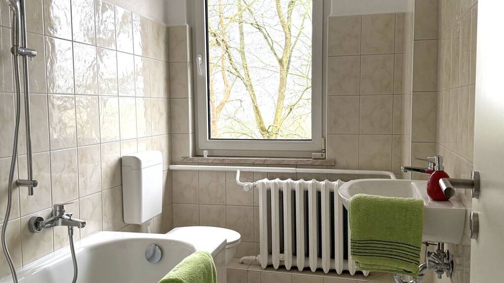 WG-Zimmer zur Miete 300 € 2 Zimmer 43 m² 4. Geschoss Am Krankenhaus 4 Lostau 39291