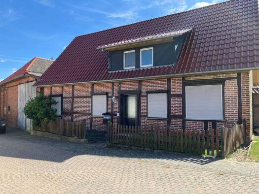 Haus zum Kauf provisionsfrei 89.950 € 5 Zimmer 106 m² 570 m² Grundstück Tangeln Beetzendorf 38489