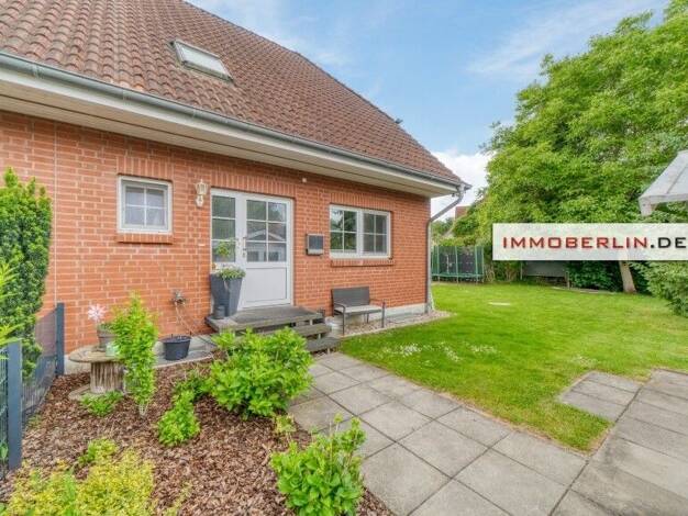 Doppelhaushälfte zum Kauf 439.000 € 4 Zimmer 101 m² 569 m² Grundstück Velten 16727