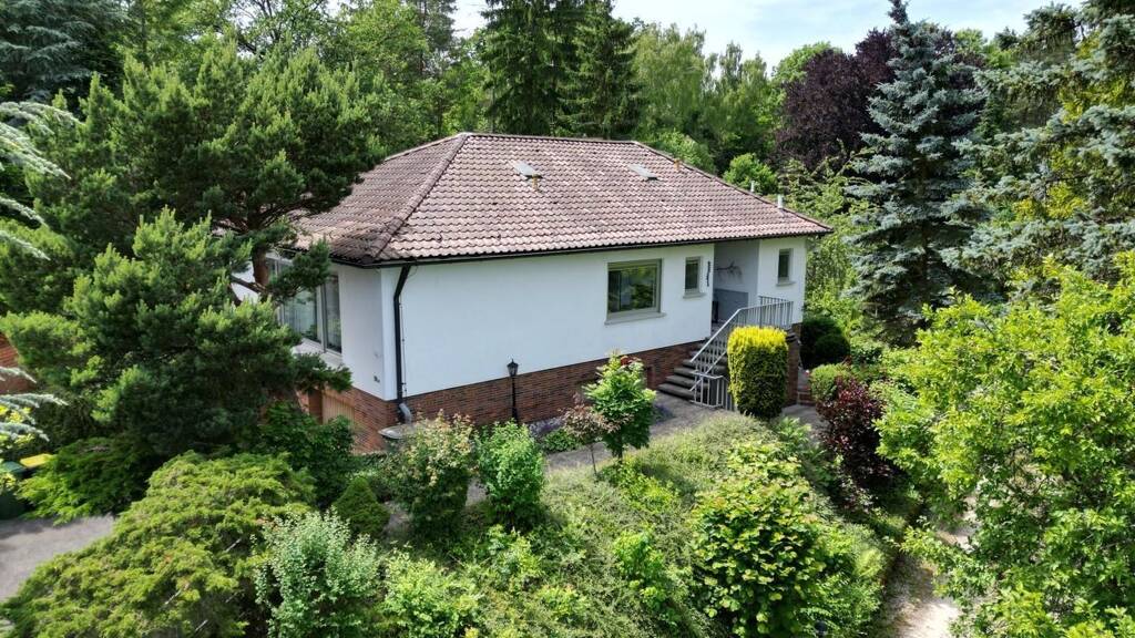 Bungalow zum Kauf 680.000 € 6 Zimmer 252 m² 1.303 m² Grundstück Coburg 96450