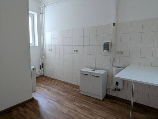 Praxisfläche zur Miete provisionsfrei 9,96 € 2 Zimmer 61,4 m² Bürofläche Franz-Schubert-Straße 14 Heidenau 01809