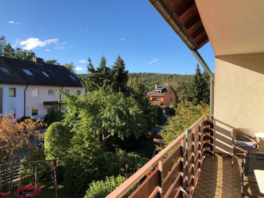 Wohnung zur Miete 1.100 € 4,5 Zimmer 110 m² Geschoss 1/3 frei ab 01.12.2026 Weinzierlein Zirndorf 90513