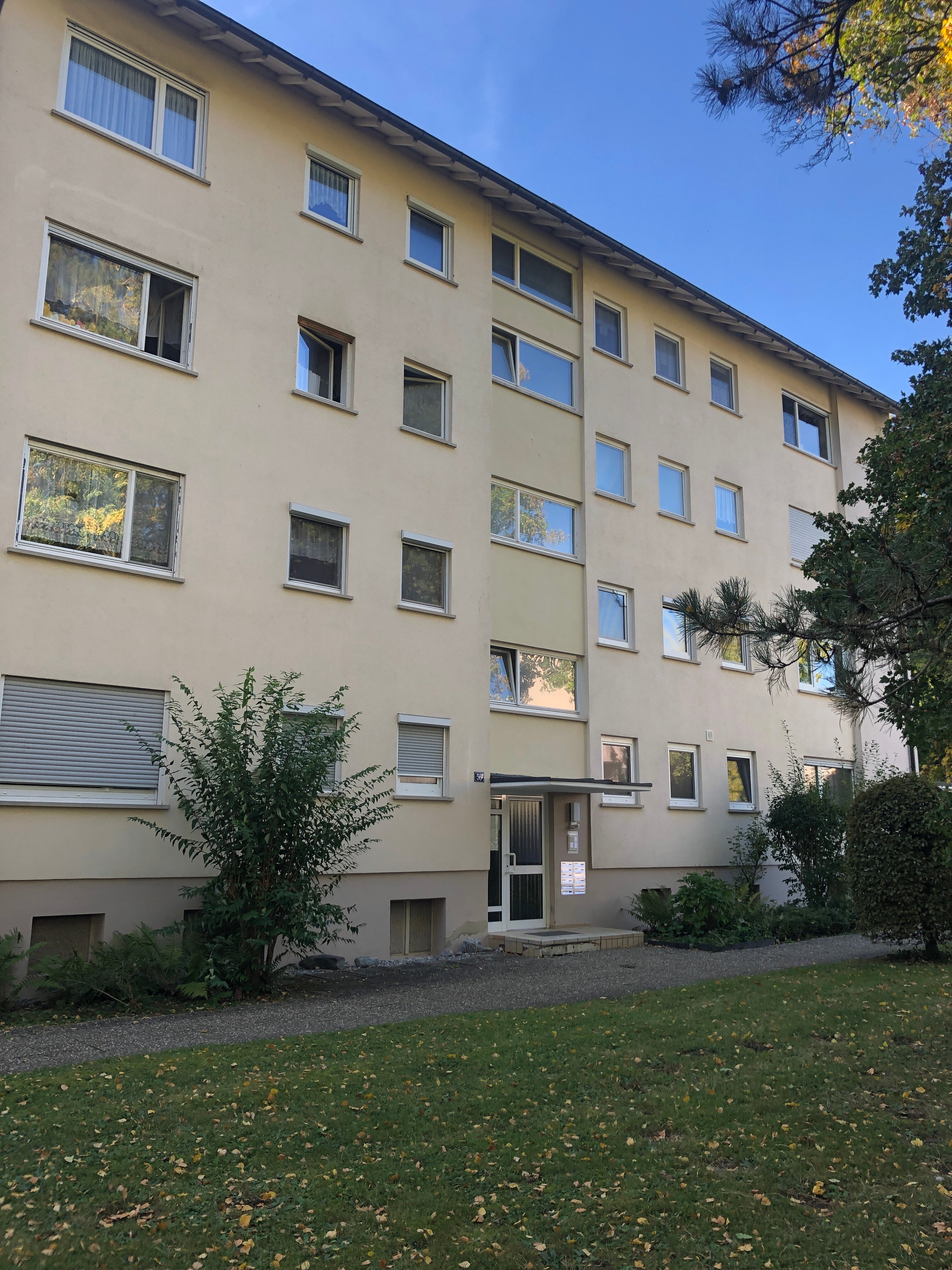 Wohnung zum Kauf 149.000 € 2 Zimmer 60,4 m²<br/>Wohnfläche 3.<br/>Geschoss Beethovenstr. 59 Beethovenschule 34 Singen (Hohentwiel) 78224