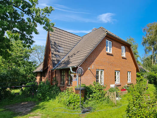 Haus zum Kauf 450.000 € 7 Zimmer 257 m² 864 m² Grundstück Hattstedt 25856