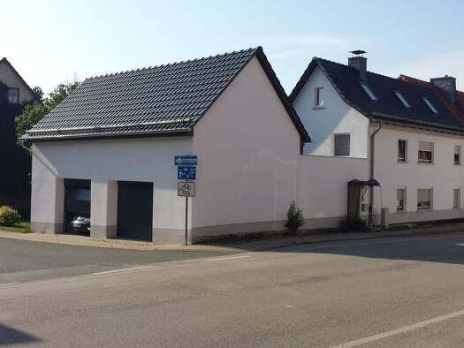 Einfamilienhaus zur Miete 750 € 4 Zimmer 104 m² 300 m² Grundstück frei ab 01.10.2026 Ramslaer Hauptstraße 76 Ramsla 99439