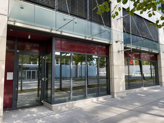 Laden zur Miete 13 € Landstraße 1030