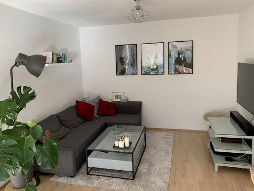 Wohnung zur Miete 850 € 2 Zimmer 60,4 m² Geschoss 1/2 frei ab sofort Trudering-Riem München 81829