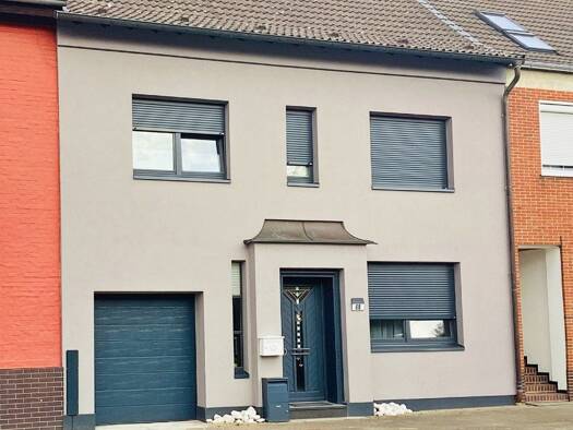 Reihenmittelhaus zum Kauf 325.000 € 5 Zimmer 135 m² 304 m² Grundstück Selgersdorf Jülich 52428