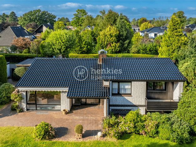 Bungalow zum Kauf 895.000 € 5 Zimmer 200,1 m² 1.045 m² Grundstück Sasel Hamburg 22393