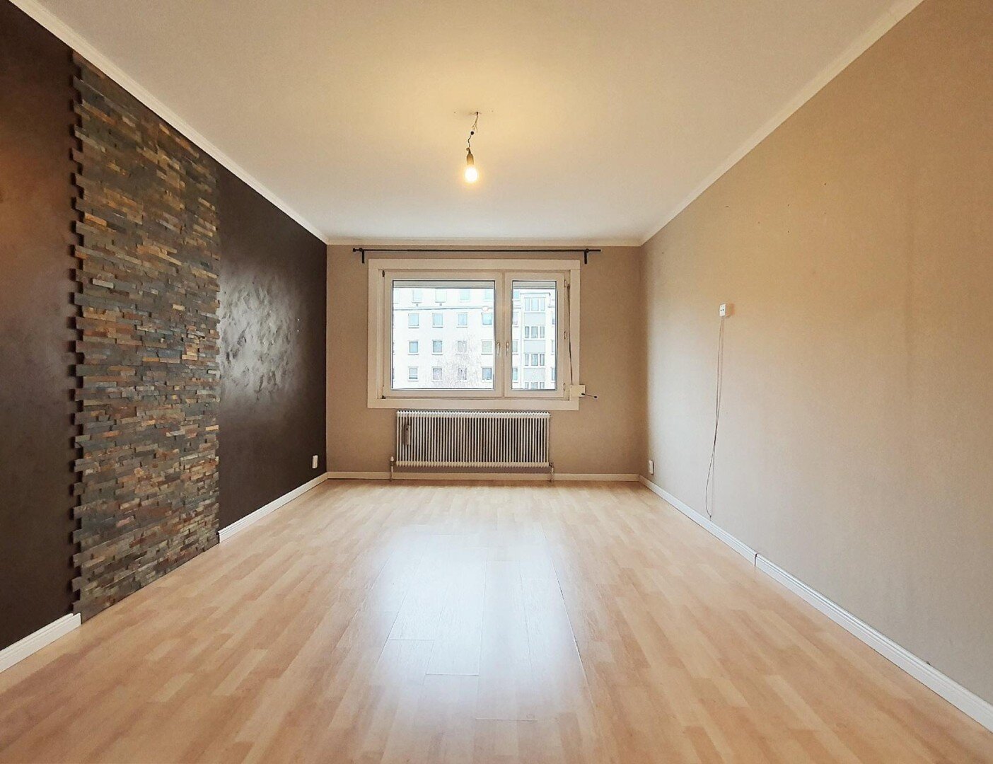 Wohnung zur Miete 800 € 2 Zimmer 73 m²<br/>Wohnfläche 3.<br/>Geschoss Wien 1200